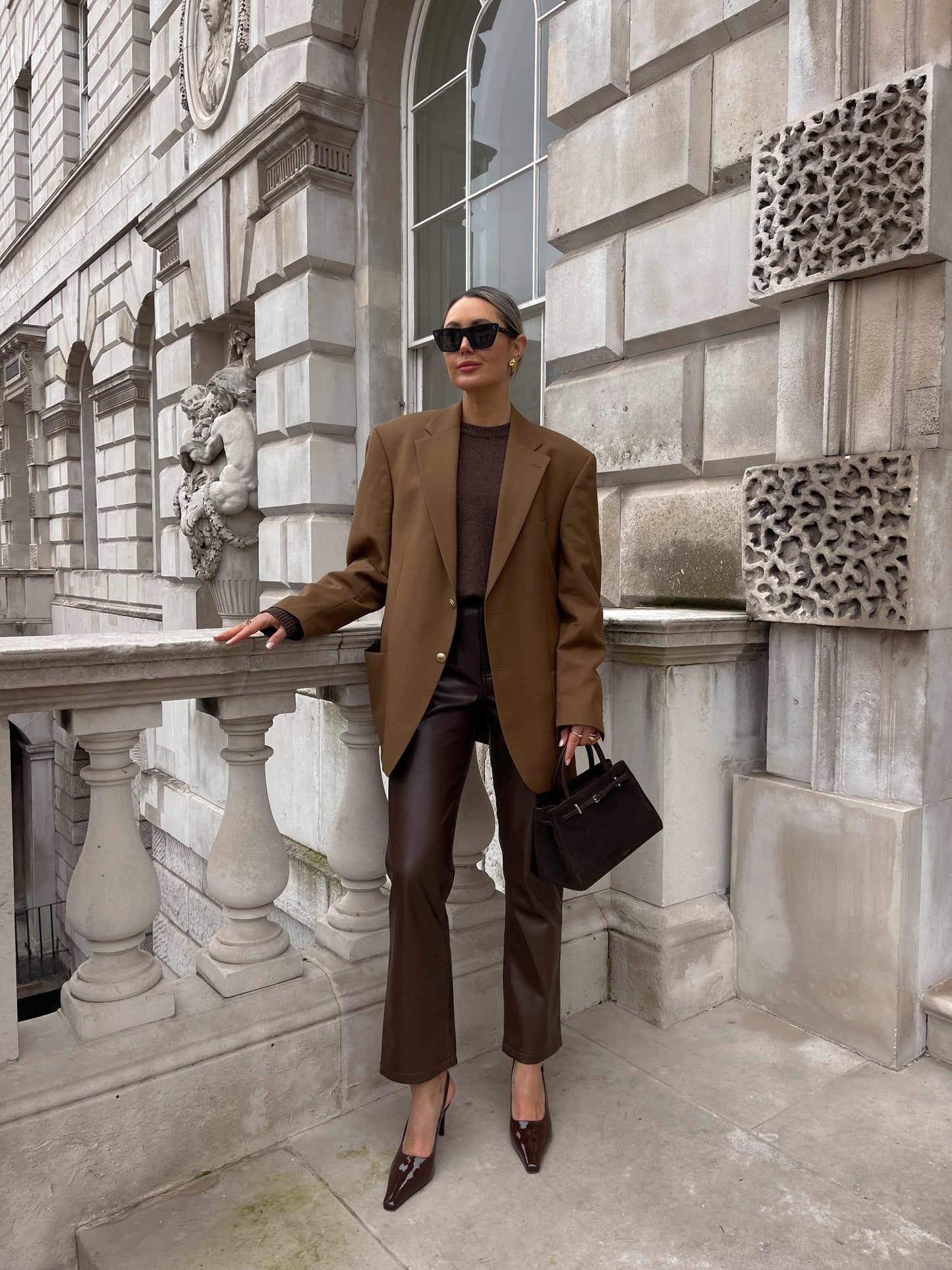 Oversized wool brown blazer