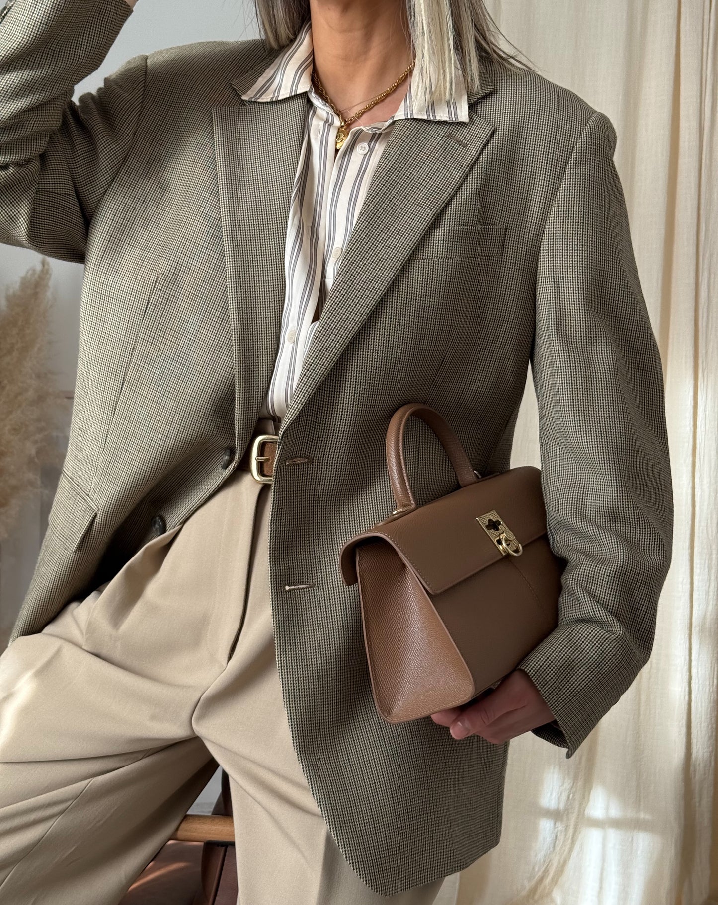 Vintage Oversized Beige blazer